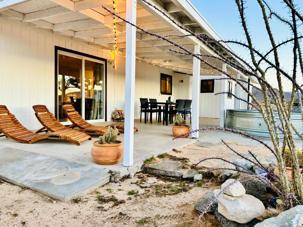 조슈아 트리 Ravens Nest Ranch, Fire Pit , Views, Near Jt Park! 빌라 외부 사진
